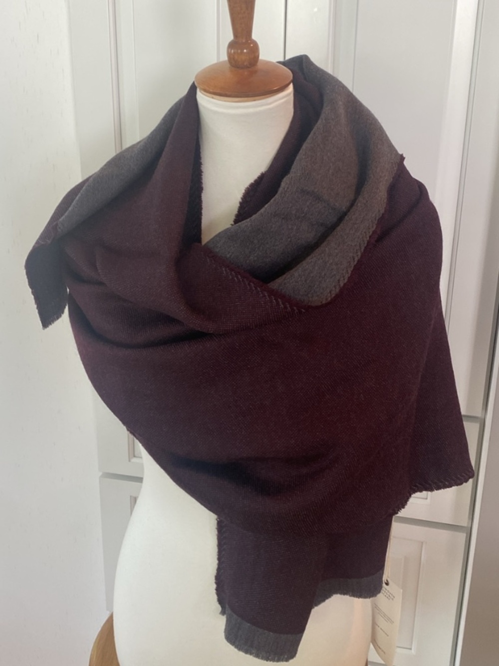 NWT Burgundy/Charcoal Reversible Wrap, 100% Merino